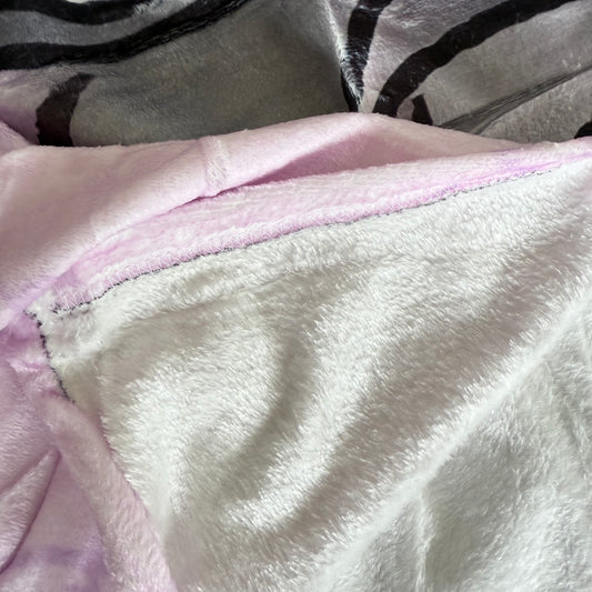 Kuromi Reversible Plush Throw Blanket 150x200cm