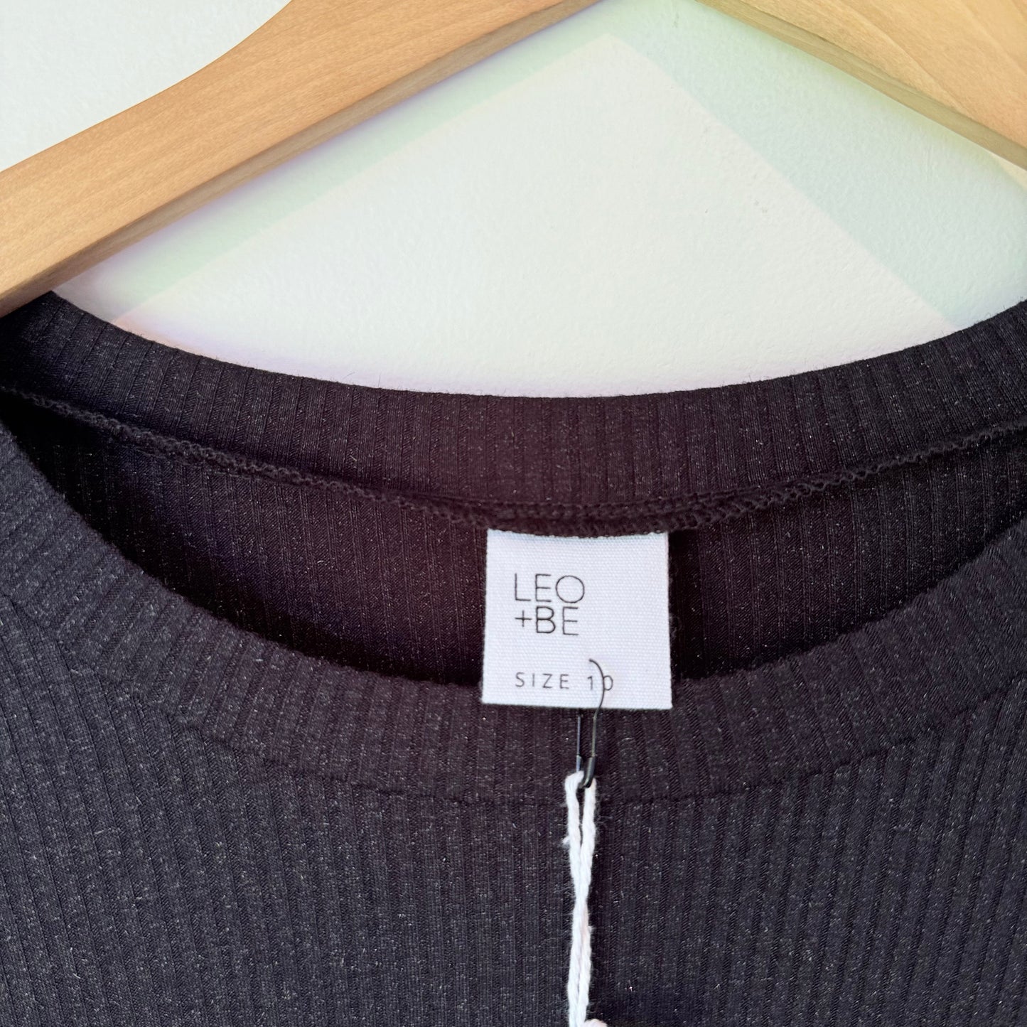 LEO + BE Lower Tee - Black - Size 10