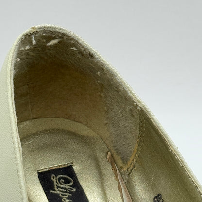 Lipstik Design Cream Peep-Toe Heels with Bow (Size 38)