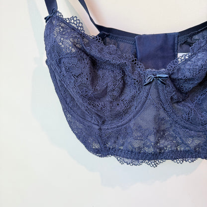 Lovable Day Blush Long Line Bra Size 10E (AU)