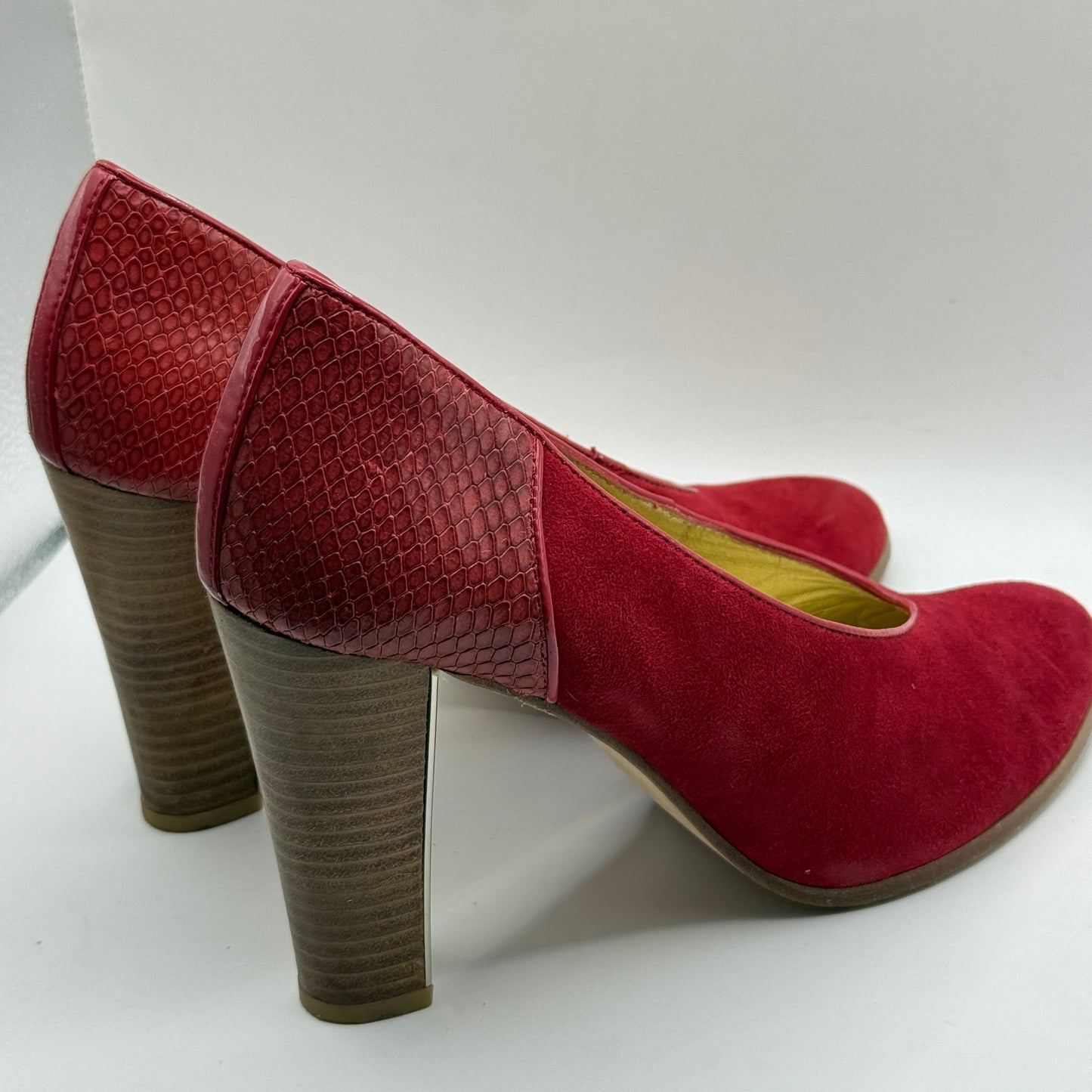 MIMCO Red Suede & Snakeskin Block Heels - Size 39