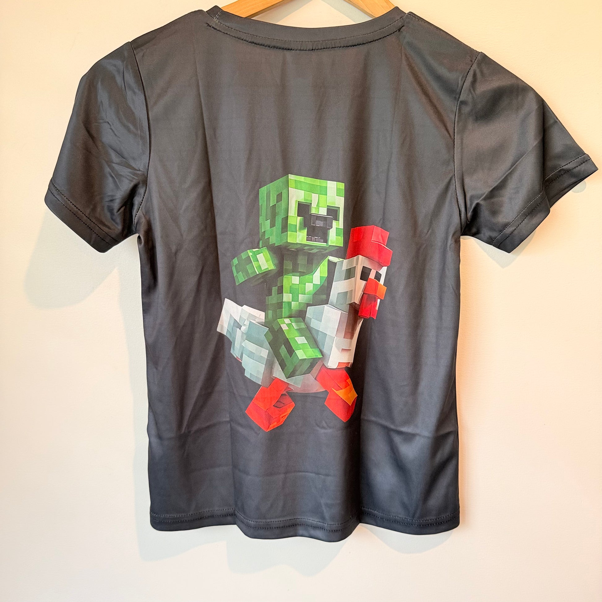Minecraft creeper riding chicken t-shirt - kids size 7-9 - t-shirts baby clothing - original photo - what’s new