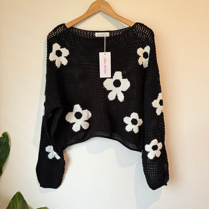 Miss Marlow Daisy Crochet Knit Sweater M/L