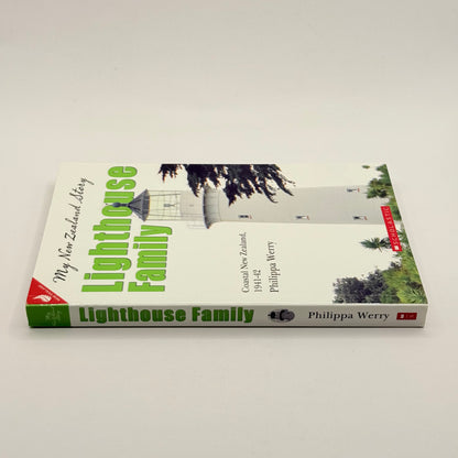 My New Zealand Story: Lighthouse Family by Philippa Werry