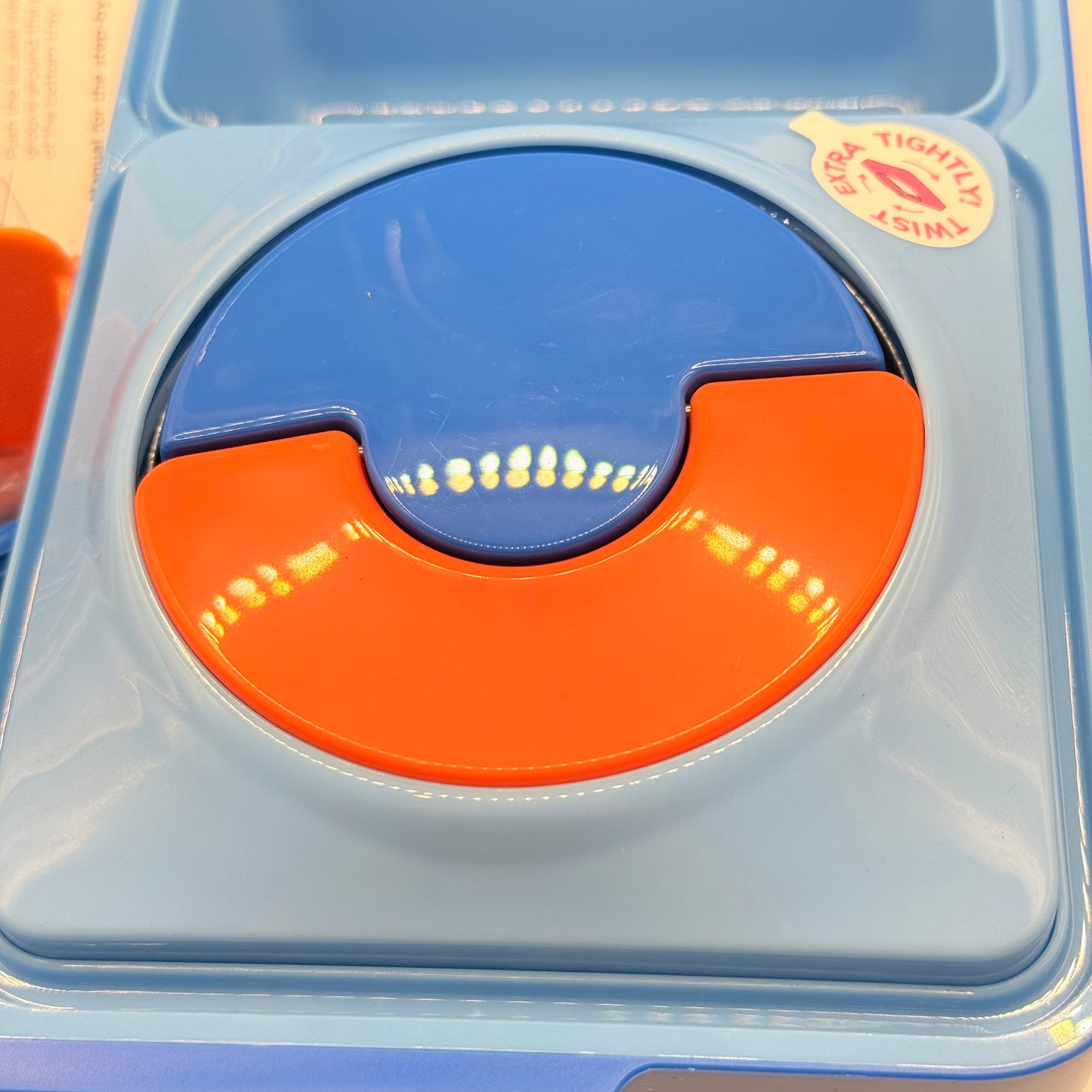 OmieBox Bento Lunch Box with Insulated Thermos (Blue Sky)