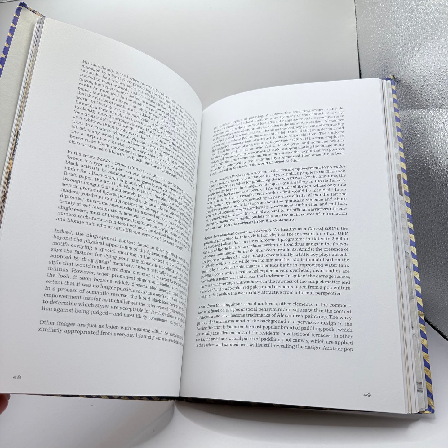 Pardo é papel by Maxwell Alexandre