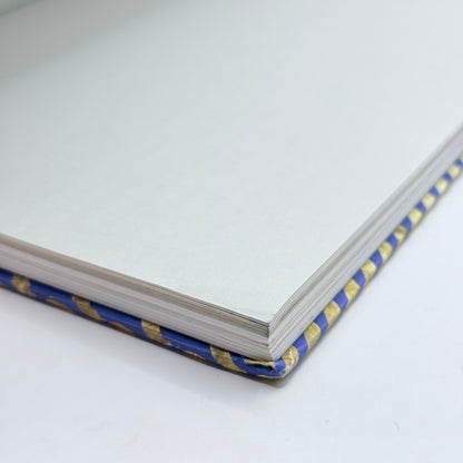 Pardo é papel by Maxwell Alexandre