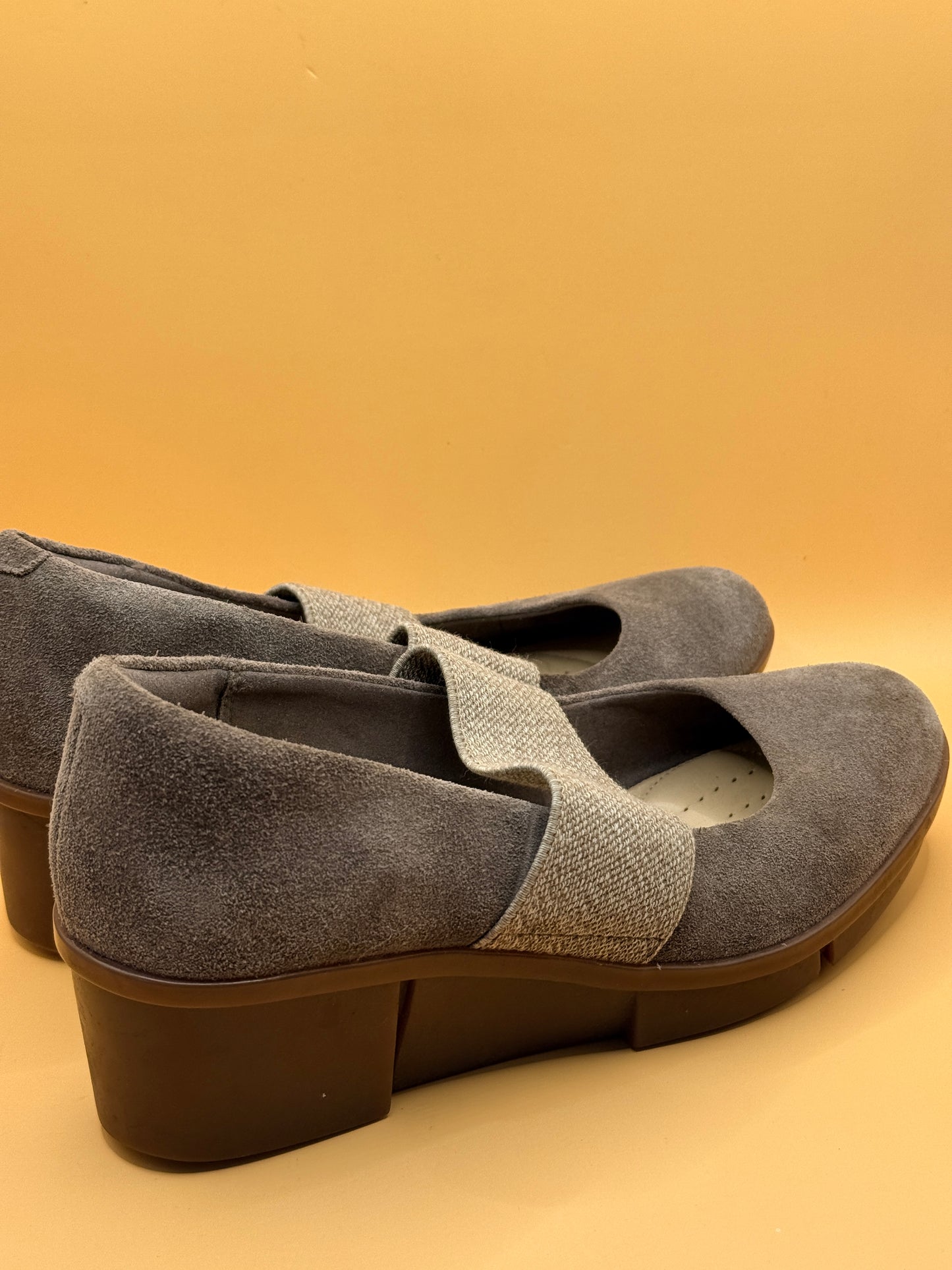 Clarks Grey Suede Mary Jane Wedges Size US 8 / UK 5.5