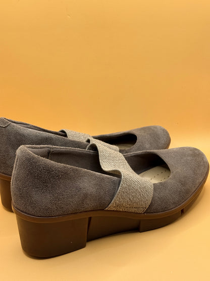 Clarks Grey Suede Mary Jane Wedges Size US 8 / UK 5.5