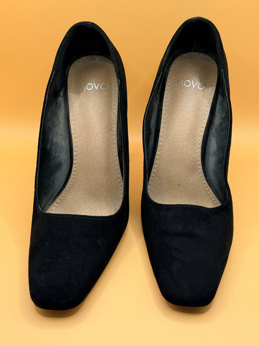 Novo Black Suede Square-Toe Heels Size 6