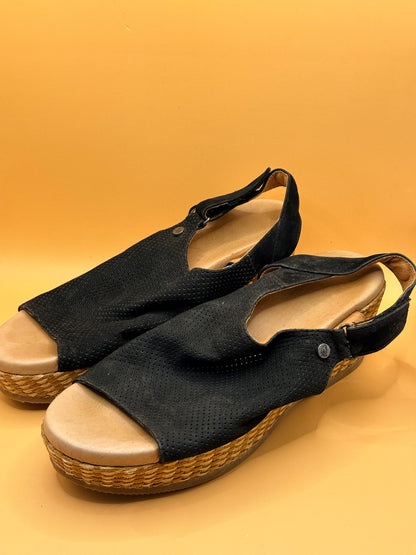 Hush Puppies Aruba Black Suede Wedges Size 7
