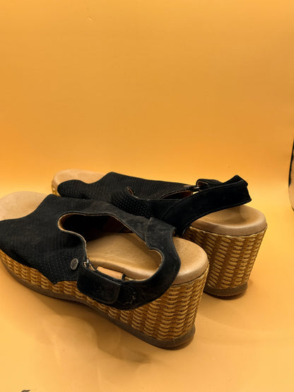 Hush Puppies Aruba Black Suede Wedges Size 7