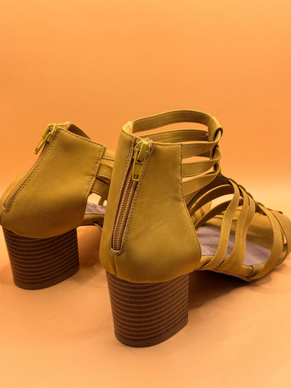 Rivers Chartreuse Strappy Gladiator Heels Size 40