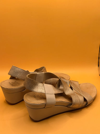 Ziera Ulmer Gold Cross-Strap Sandals, Size 37 (Wide)