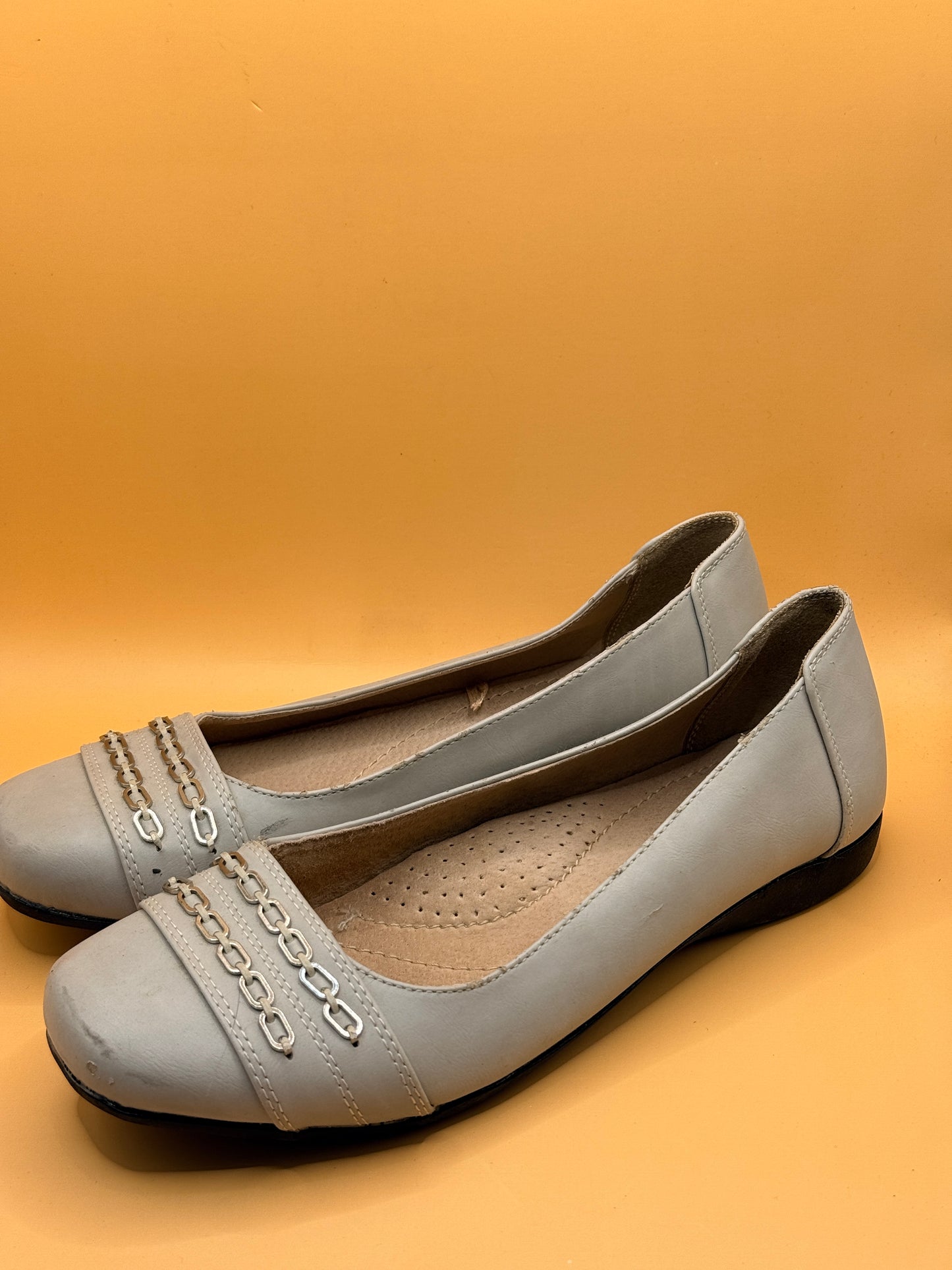Grosby Connie Grey Chain-Trim Ballet Flats Size 8