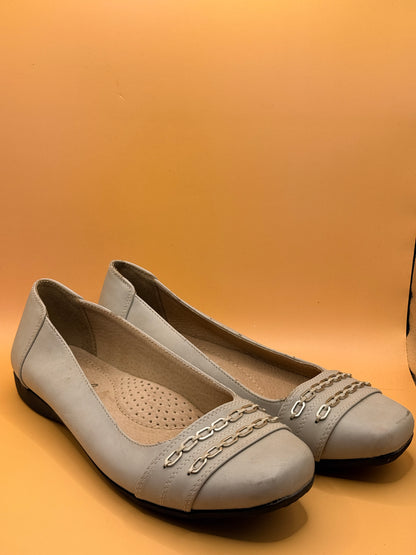 Grosby Connie Grey Chain-Trim Ballet Flats Size 8