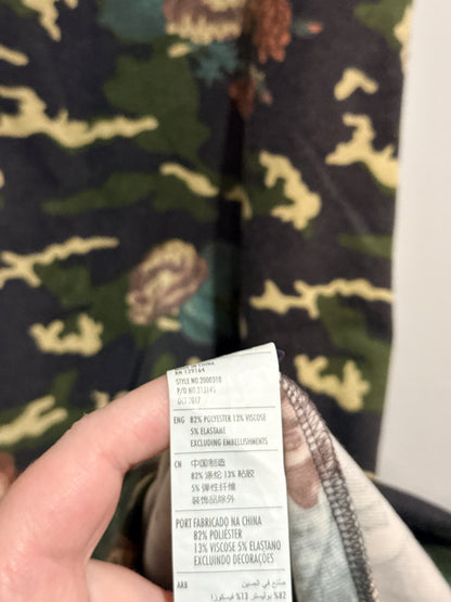 Cotton:On Kimi Scooped Bodycon Midi Dress – Floral Camo Size S