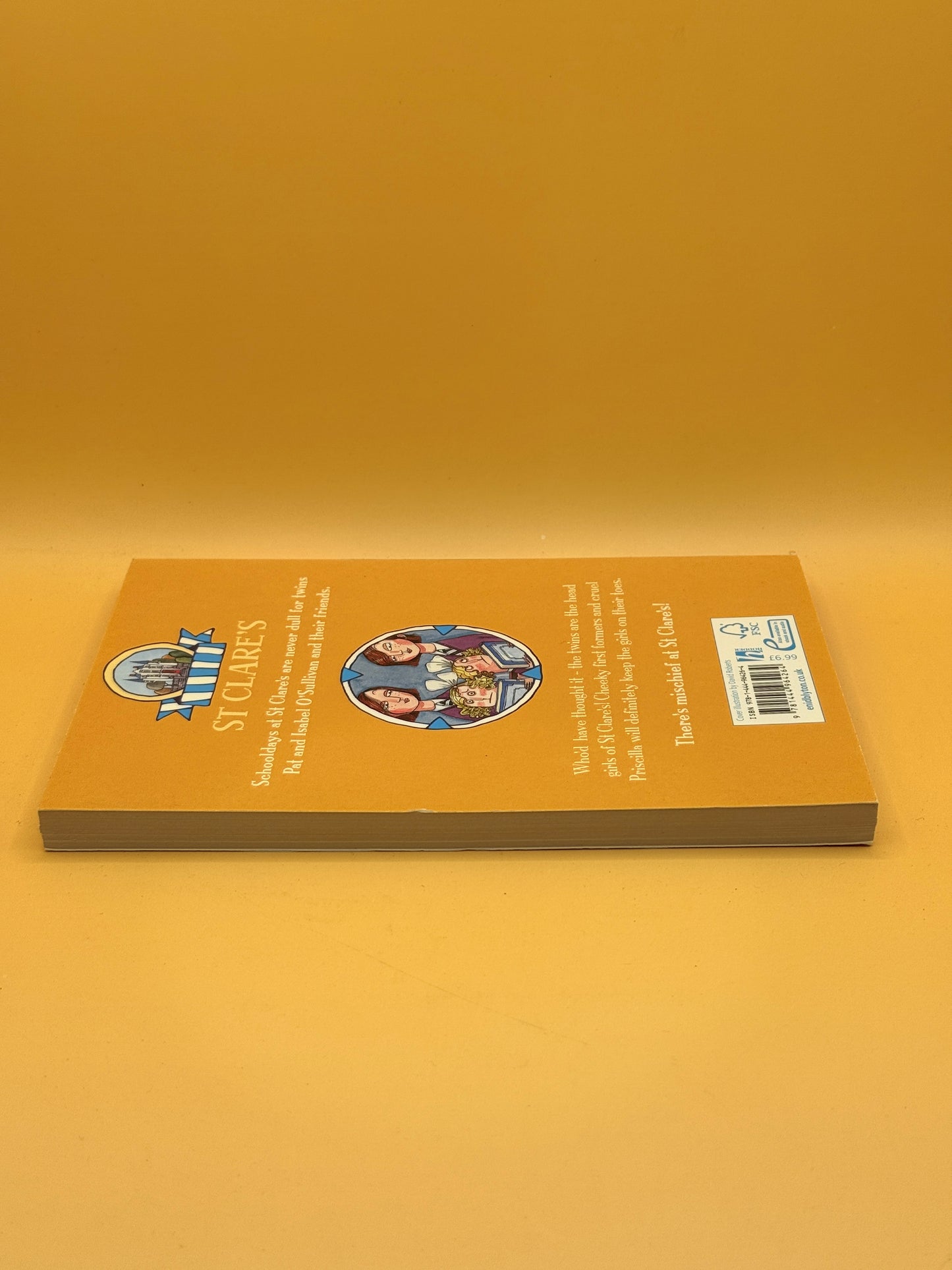 The Sixth Form at St Clare's: Book 9 by Enid Blyton