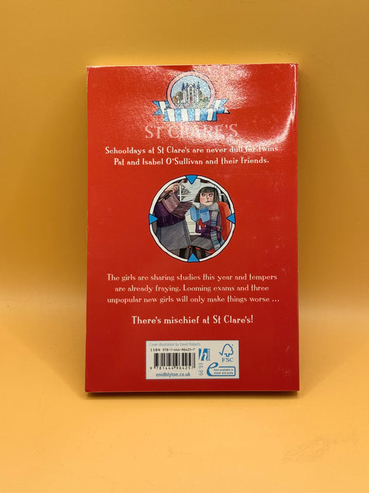 Fifth Formers of St Clare's: Book 8 by Enid Blyton