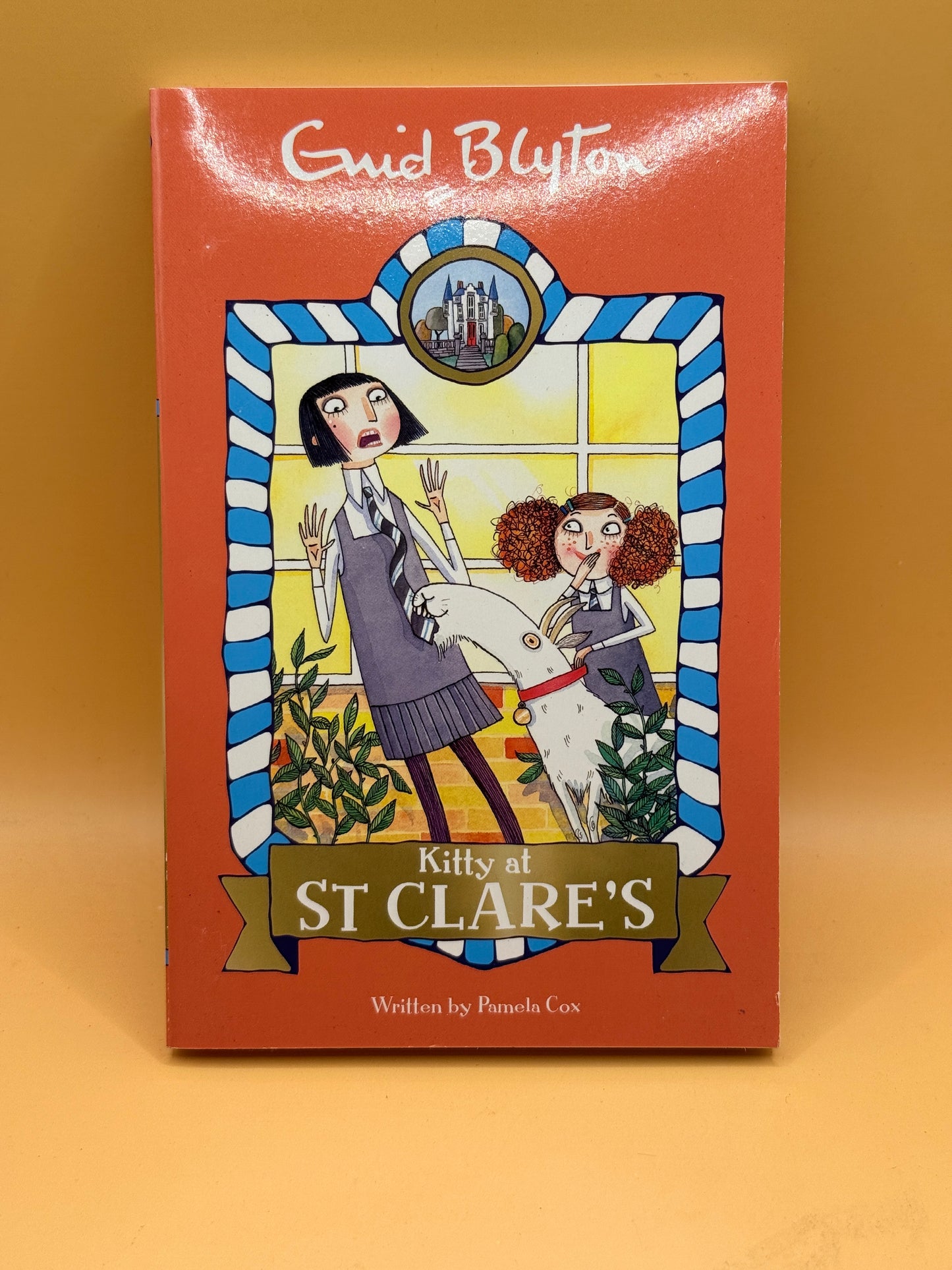 06: Kitty at St Clare's by Enid Blyton