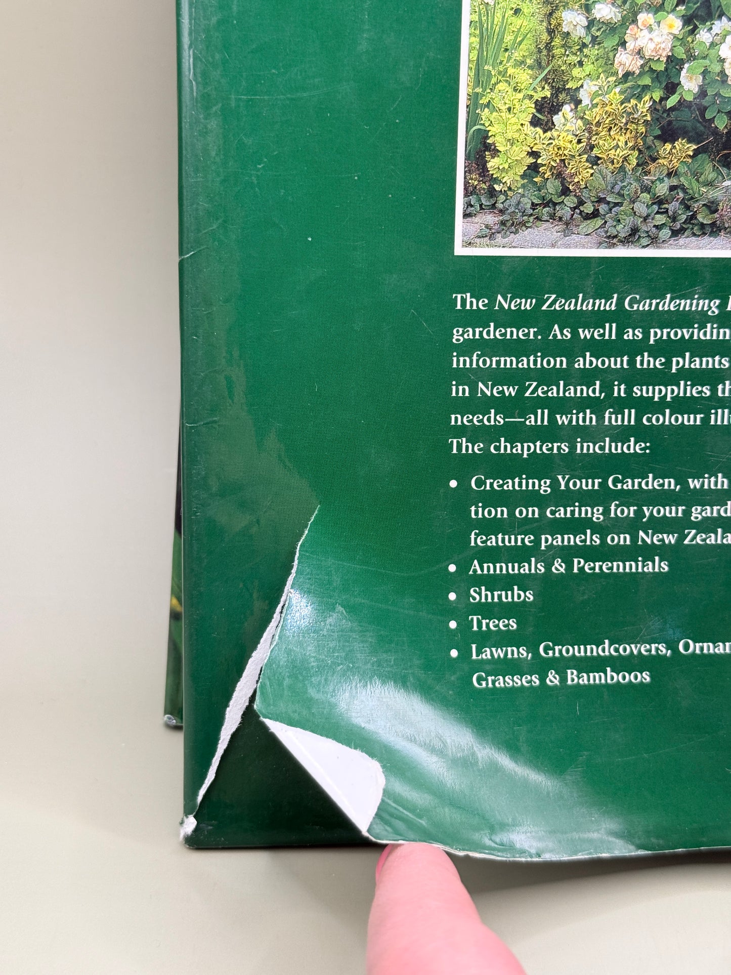 New Zealand Gardening Encyclopedia