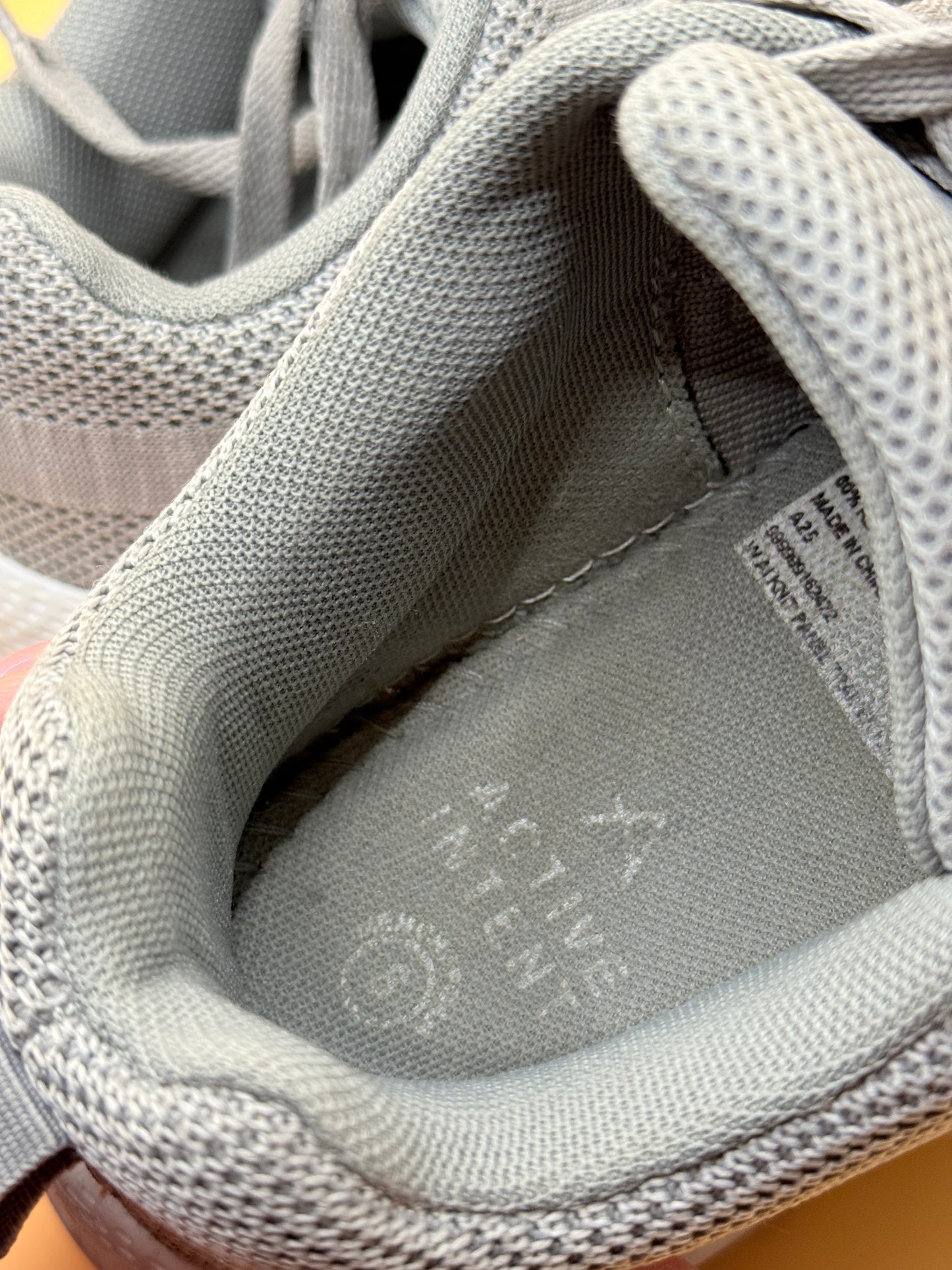 Active Intent Light Grey Knit Running Sneakers Size 8