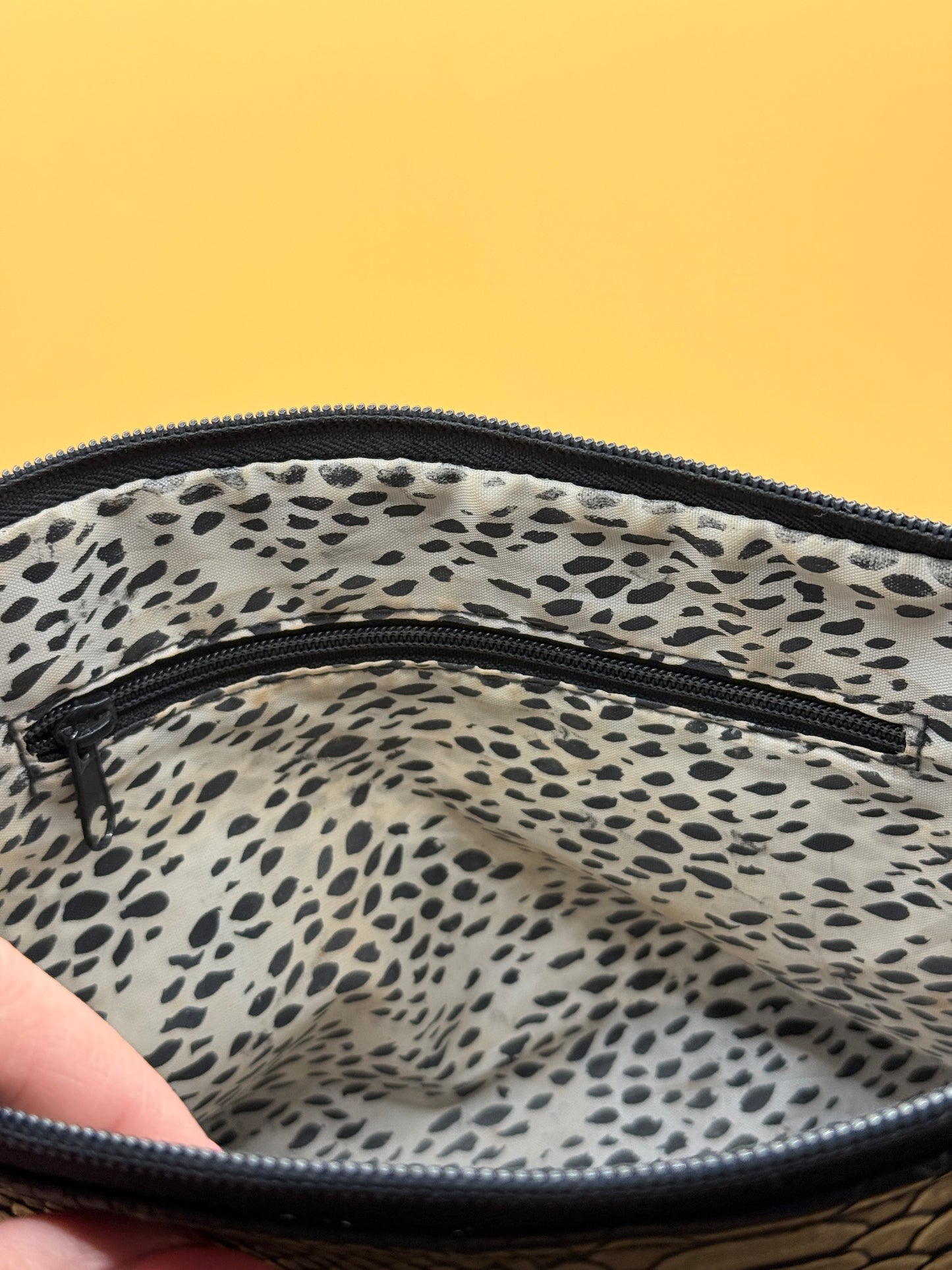 Tender Love + Carry Black Snake Print Cosmetic Clutch Bag