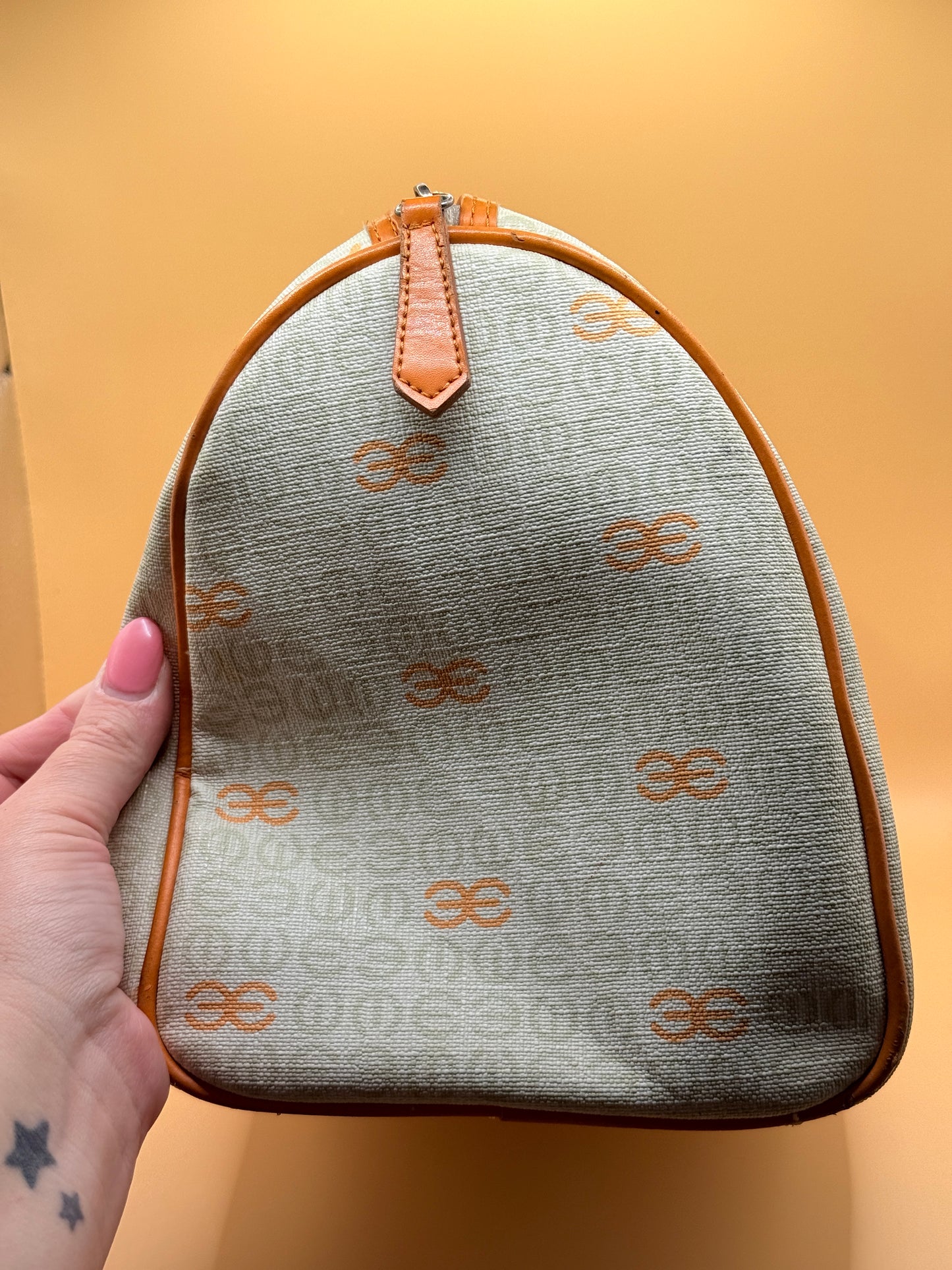 Esquire Vintage Monogram Handbag Bag – Beige & Tan