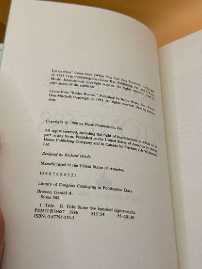 Stone 588 by Gerald A. Browne (1986)