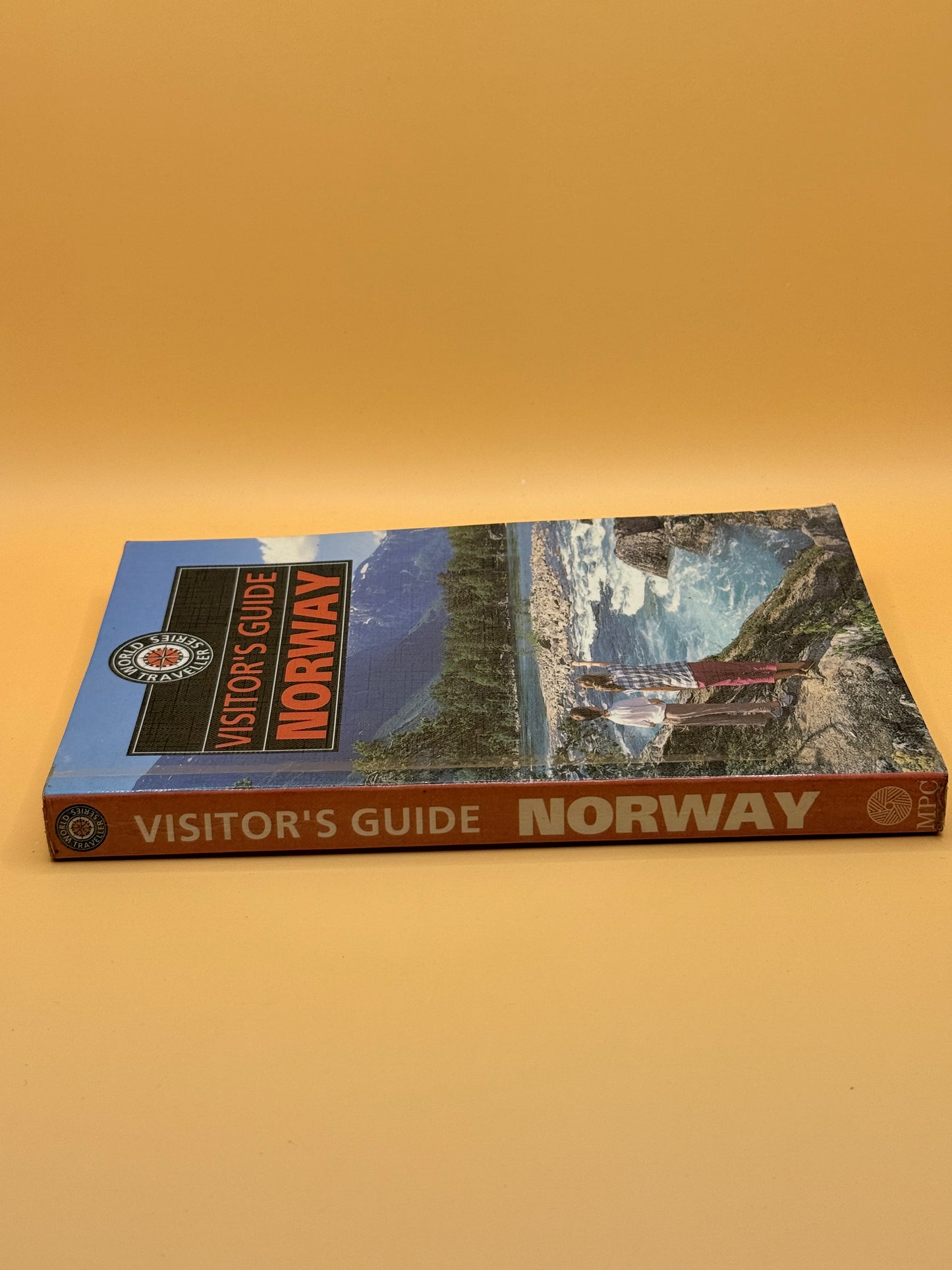 Visitor’s Guide To Norway - World Traveller Series