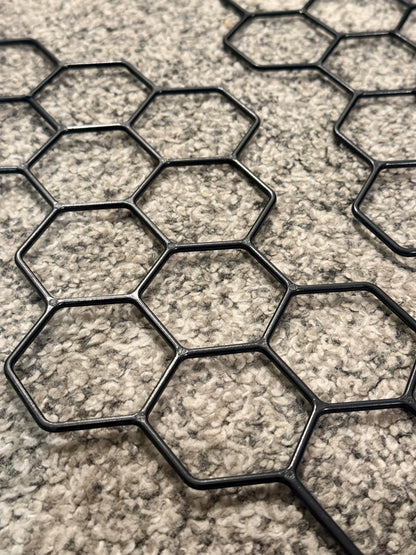 Plastic Honeycomb Garden Trellis Stakes — Set of 3