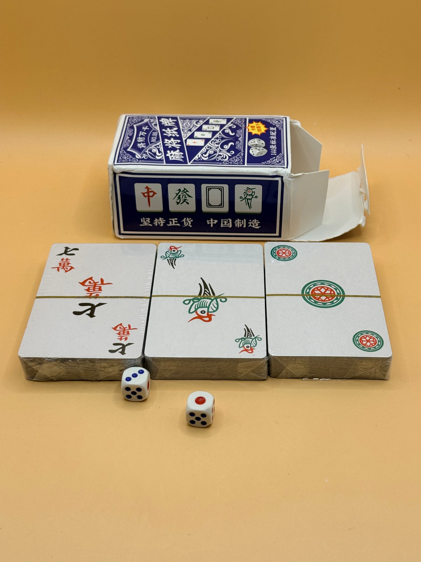 No.88 Mahjong Paper Playing Cards - 144 Card Set with Dice