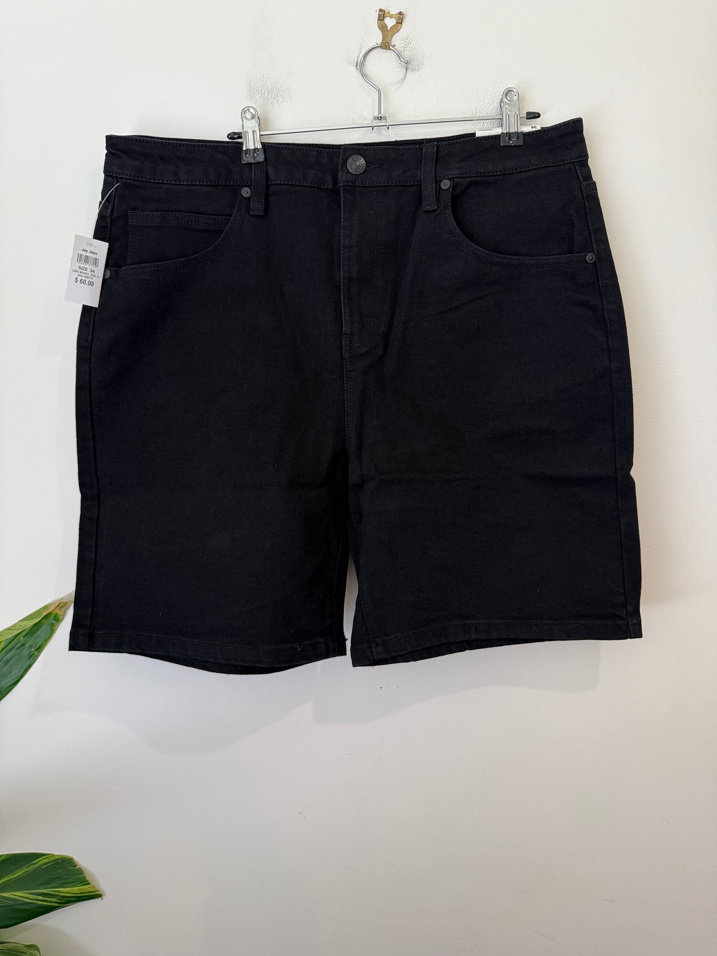 Jay Jays Slim Shorts – Size 34