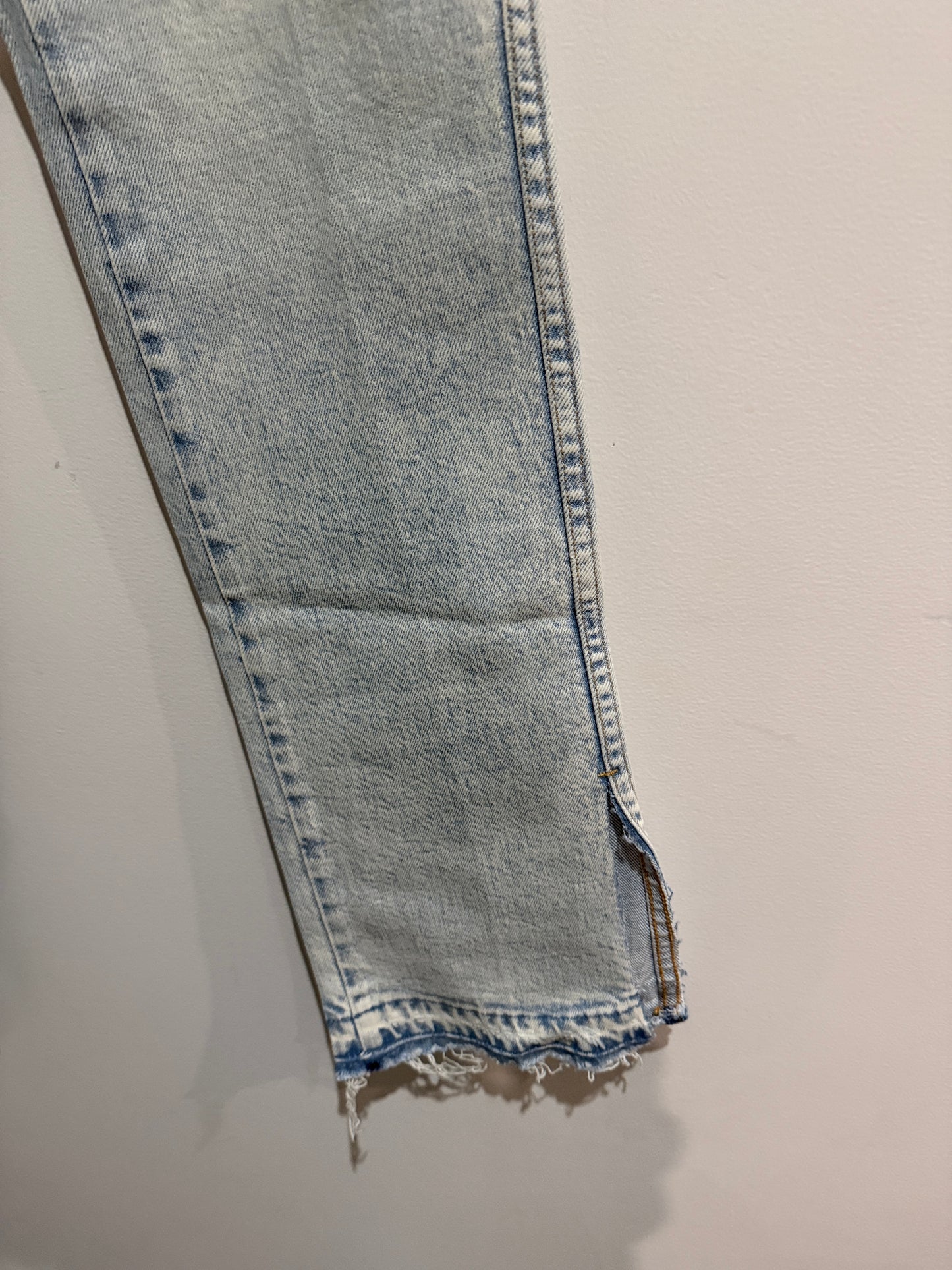 MOTHER High Waisted Rascal Slice Undone Hem Jeans – Size 29