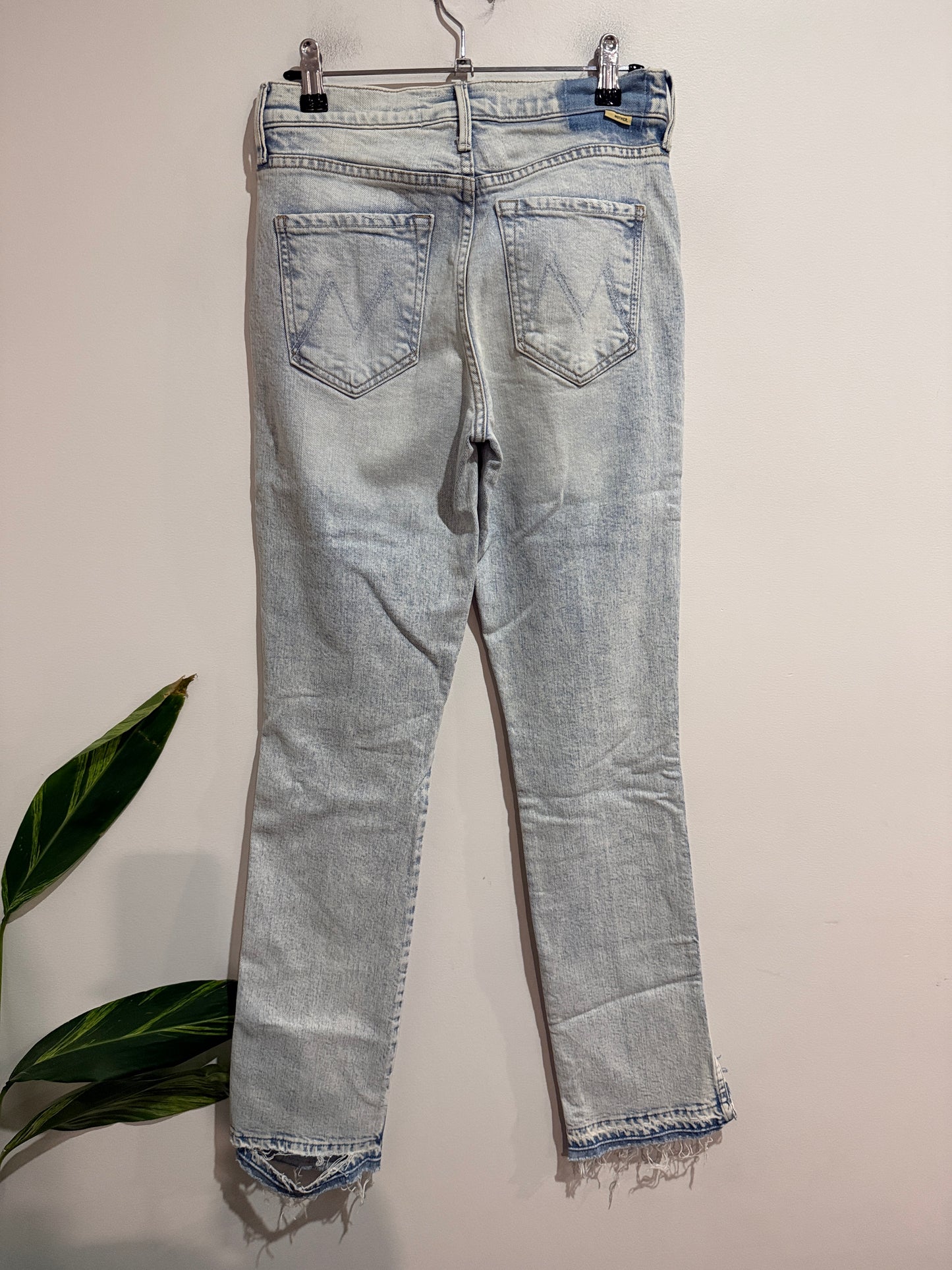 MOTHER High Waisted Rascal Slice Undone Hem Jeans – Size 26