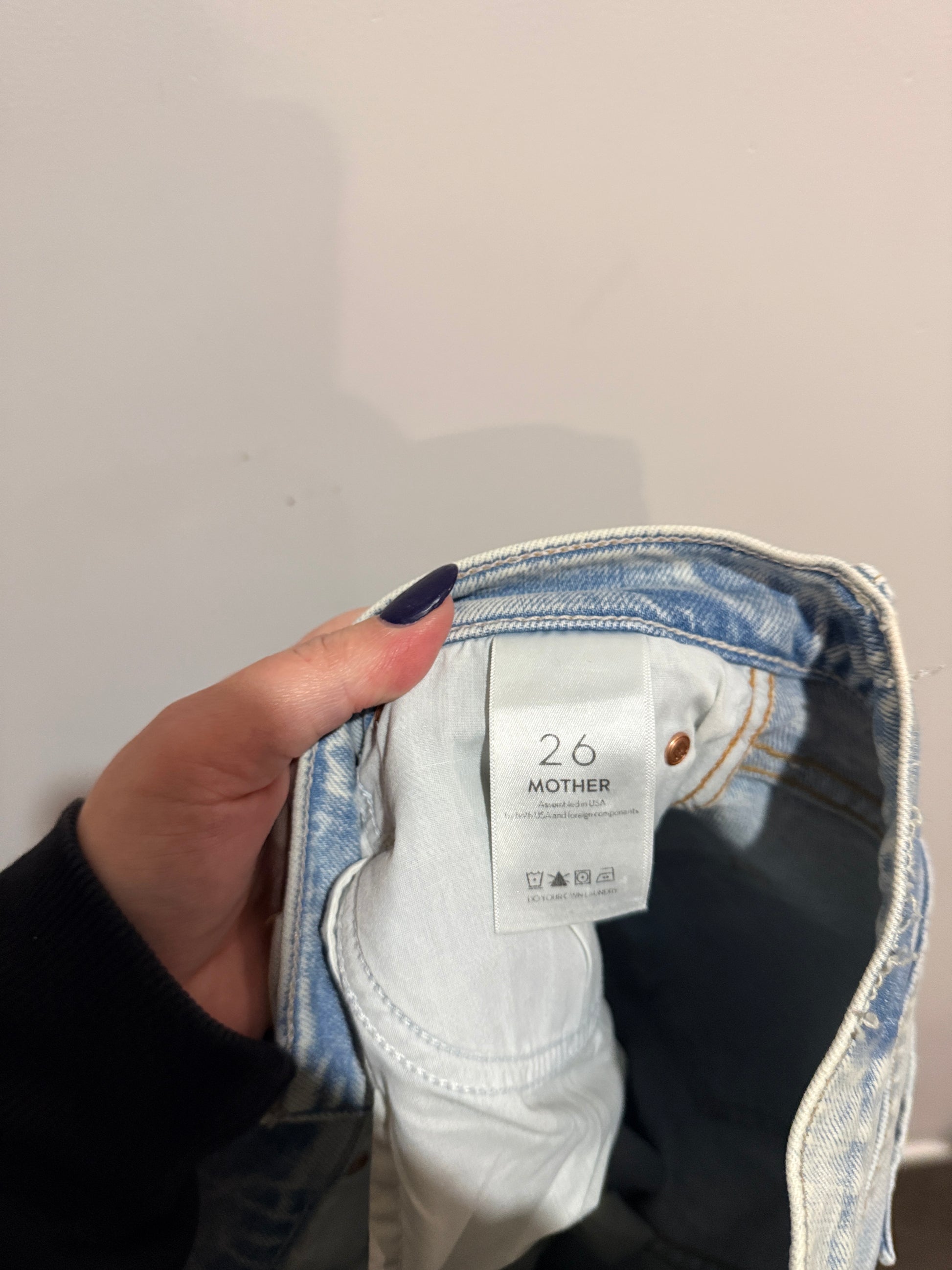 MOTHER High Waisted Rascal Slice Undone Hem Jeans – Size 26