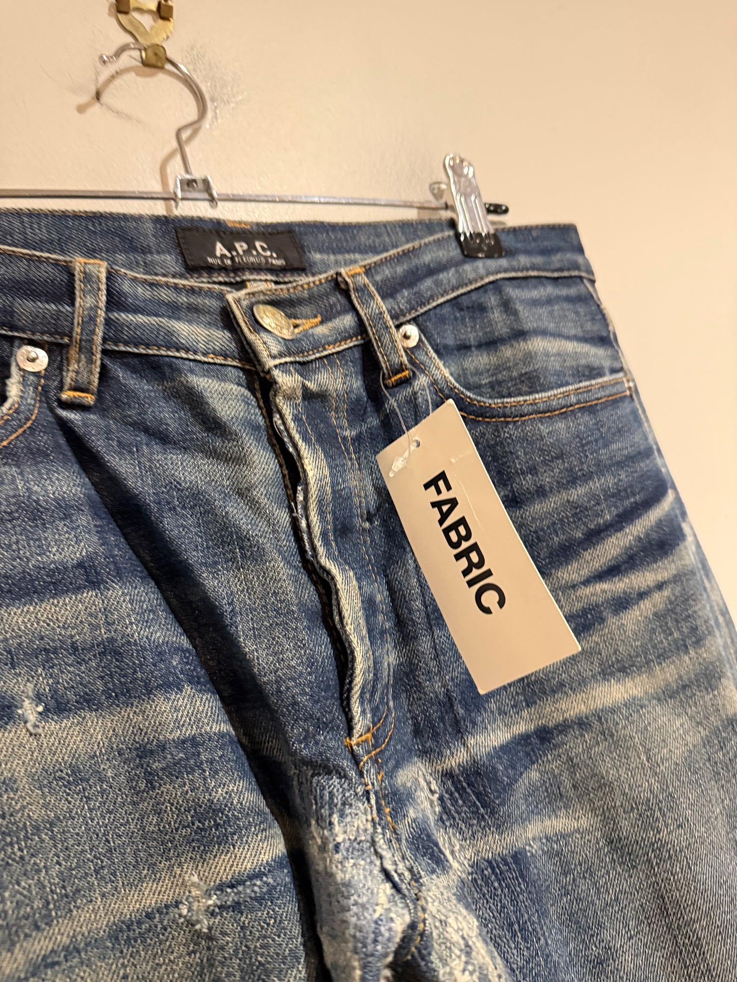 A.P.C. New Cure Vintage Jeans – Size 29