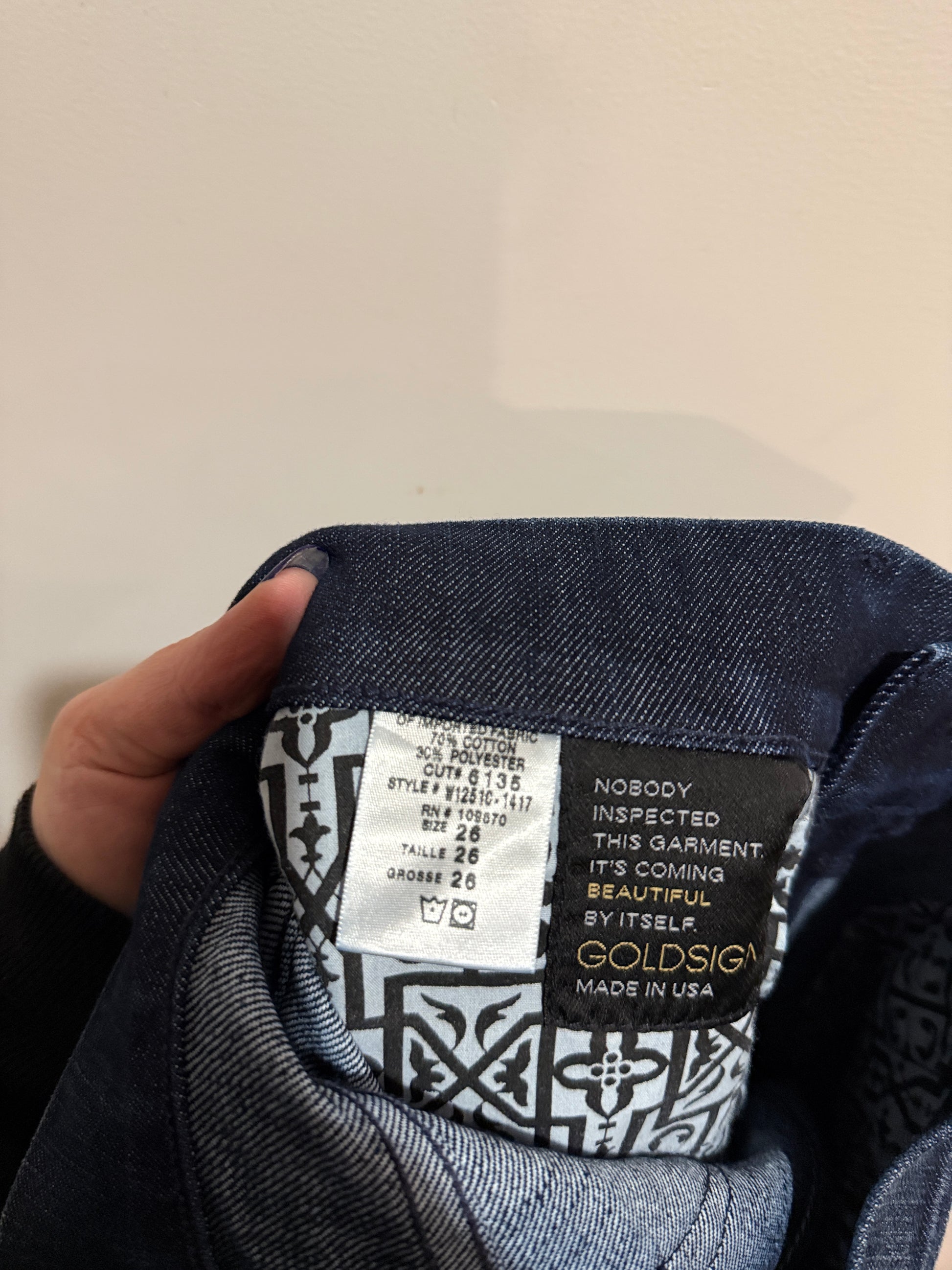 Goldsign Dark Wash Jeans – Size 26