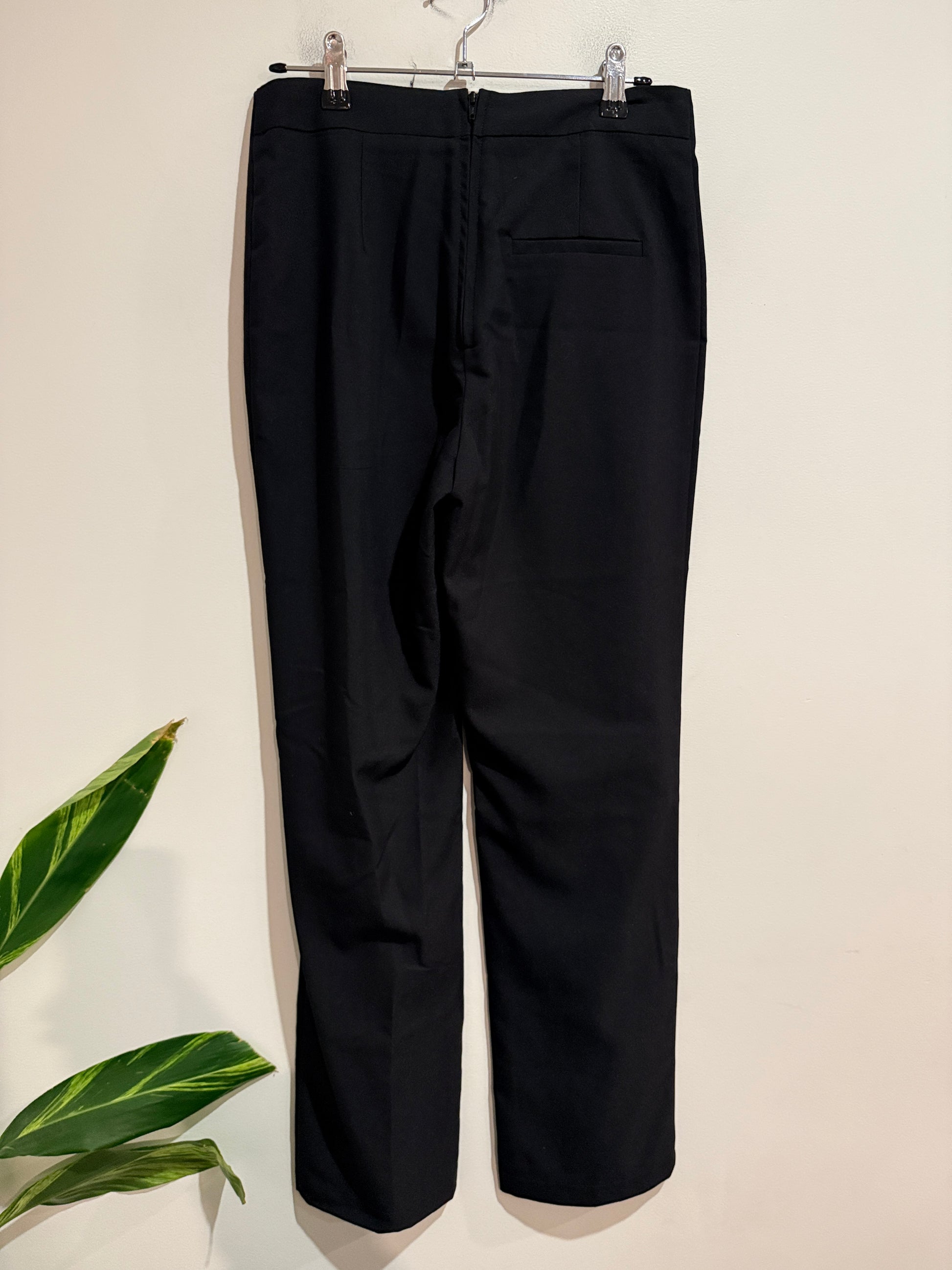 Pagani Wide Leg Grown On Waist Pants – Size 8
