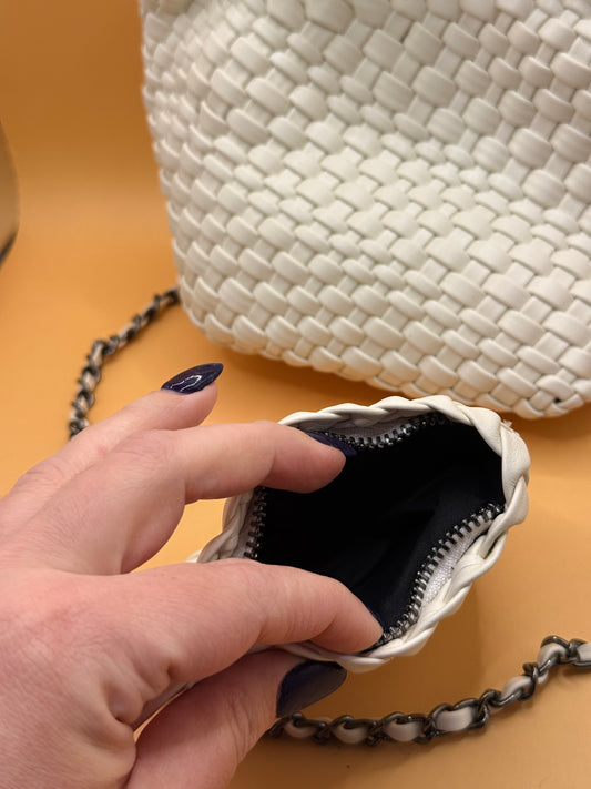 White Woven Handbag with Chain Strap and Coin Pouch