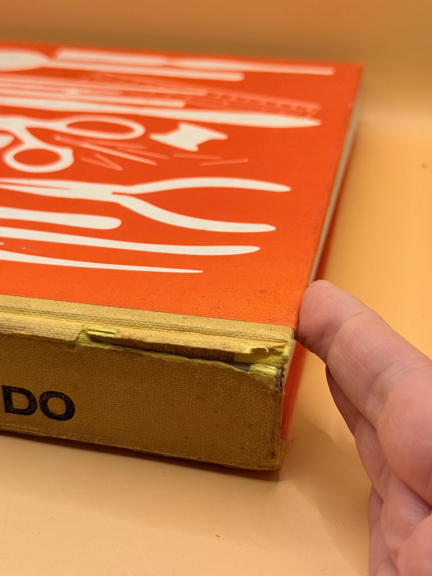 The Reader's Digest Family Book of Things to Make and Do (Retro)