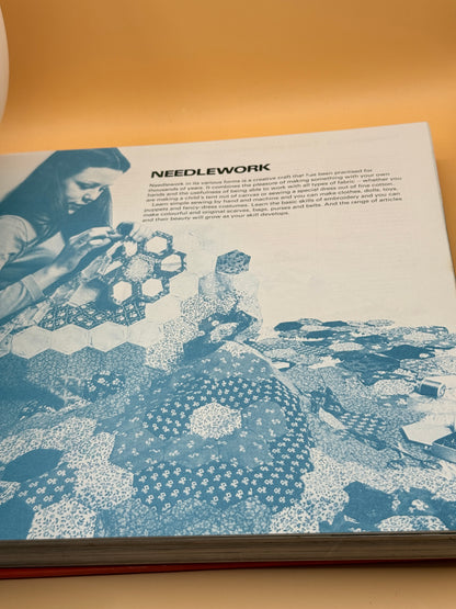 The Reader's Digest Family Book of Things to Make and Do (Retro)