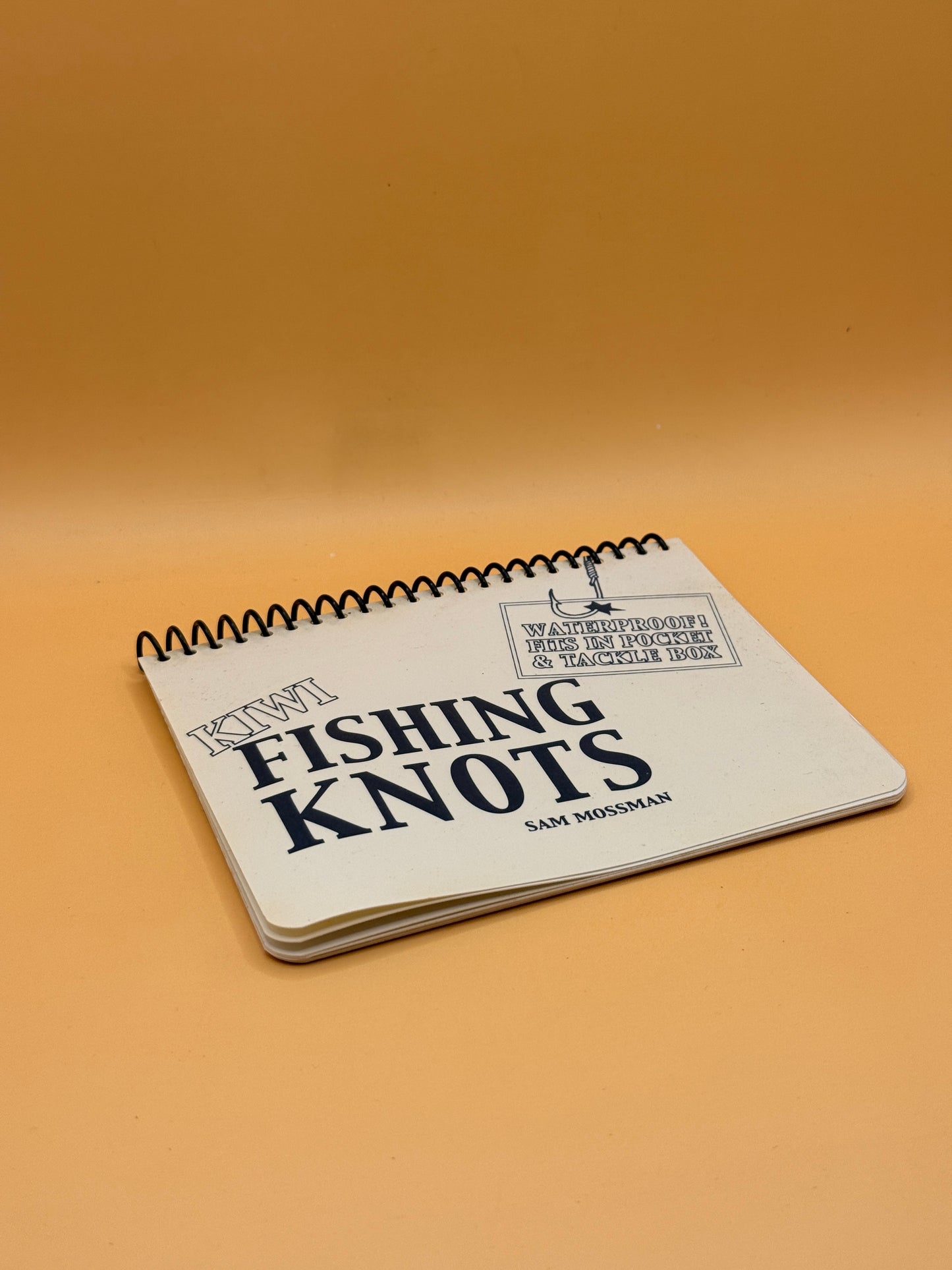 Kiwi Fishing Knots by Sam Mossman