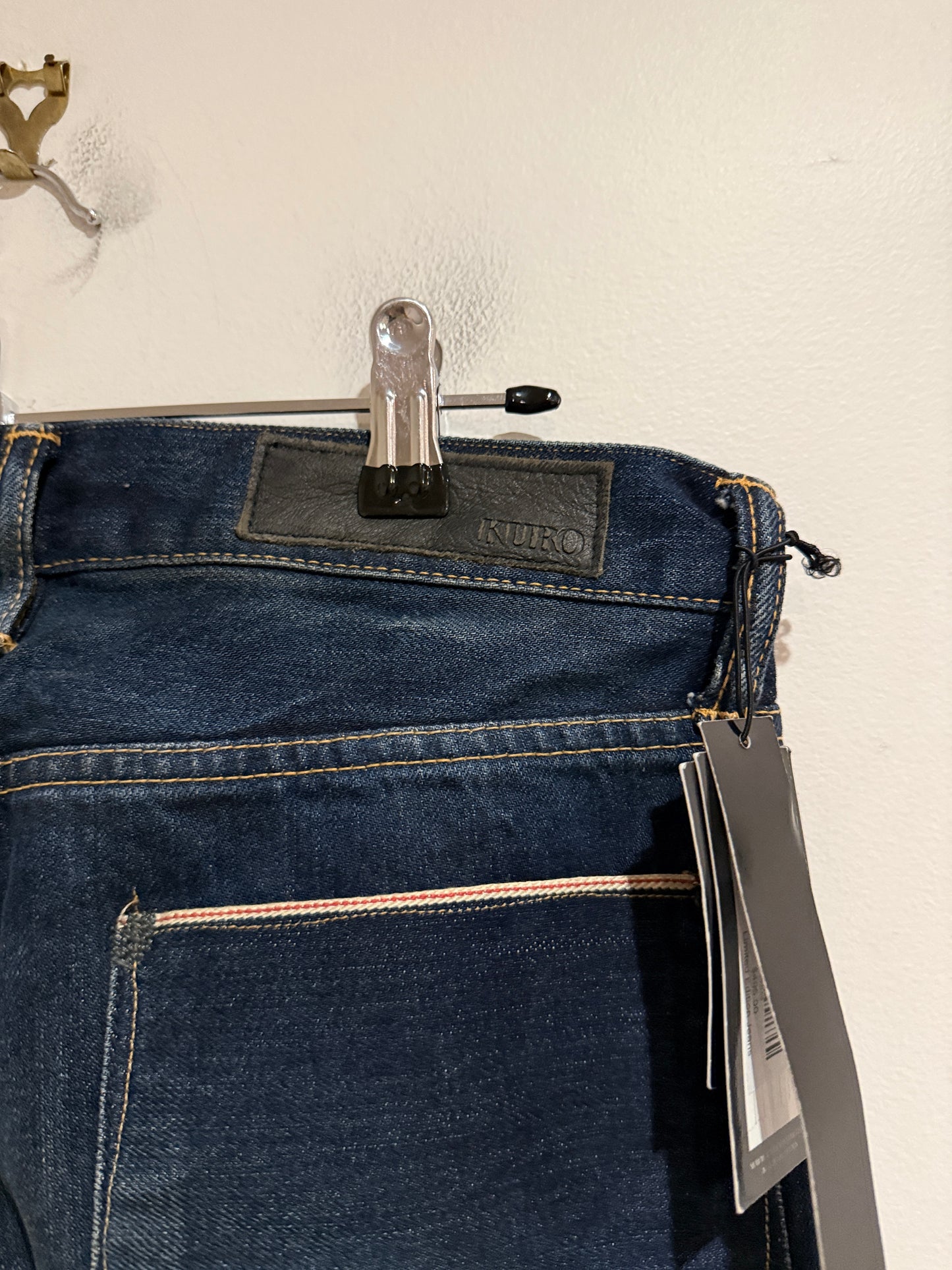 KURO Graphite Classic Vintage Wash 17 Jeans Size 28