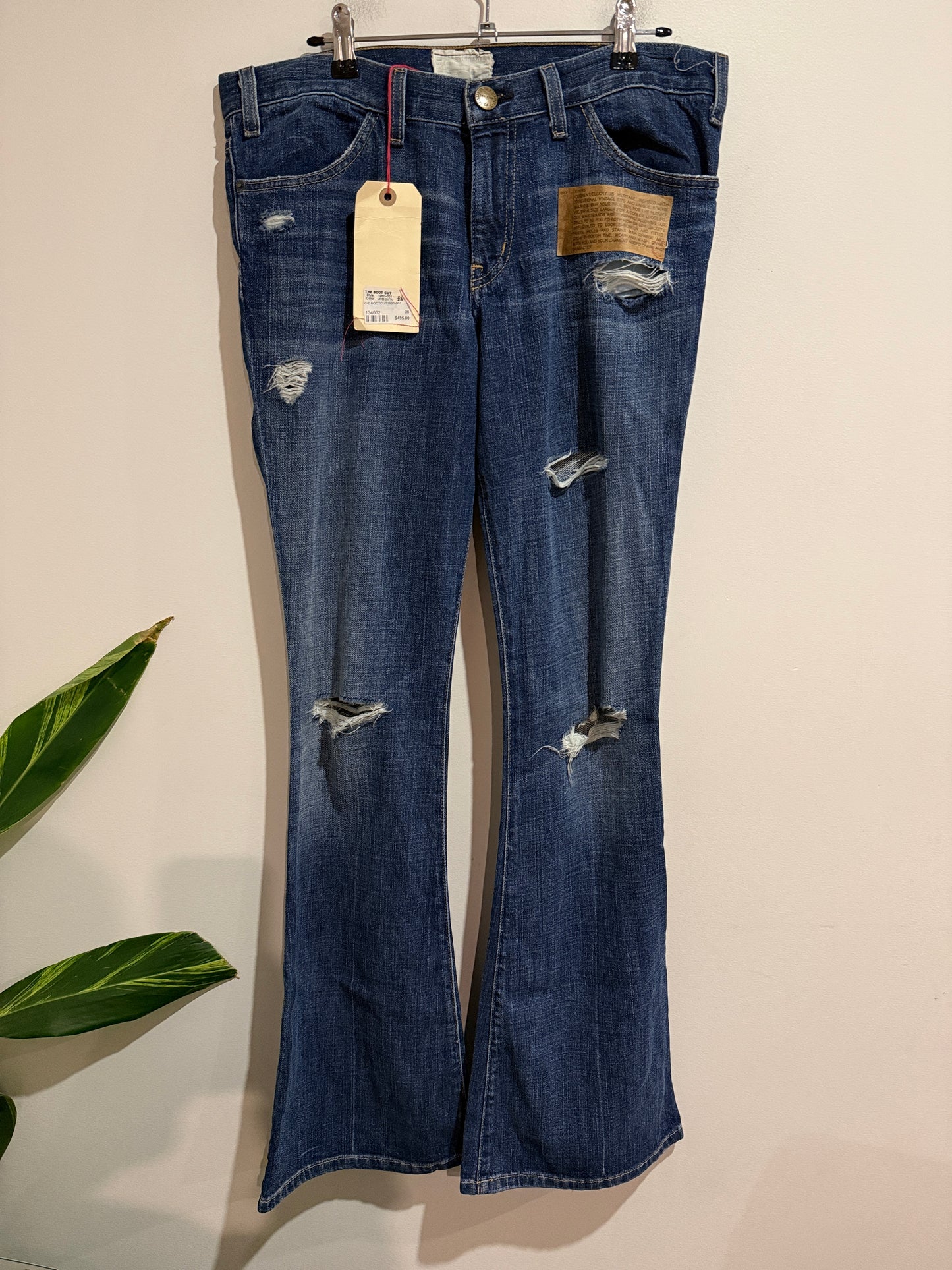 Current/Elliott The Bootcut Distressed Jeans Size 28