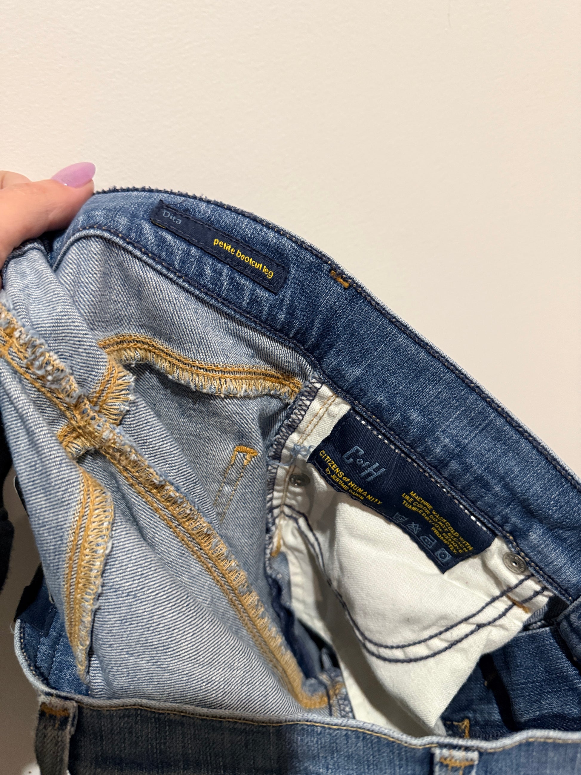 Citizens of Humanity Dita Petite Bootcut Jeans Size 25