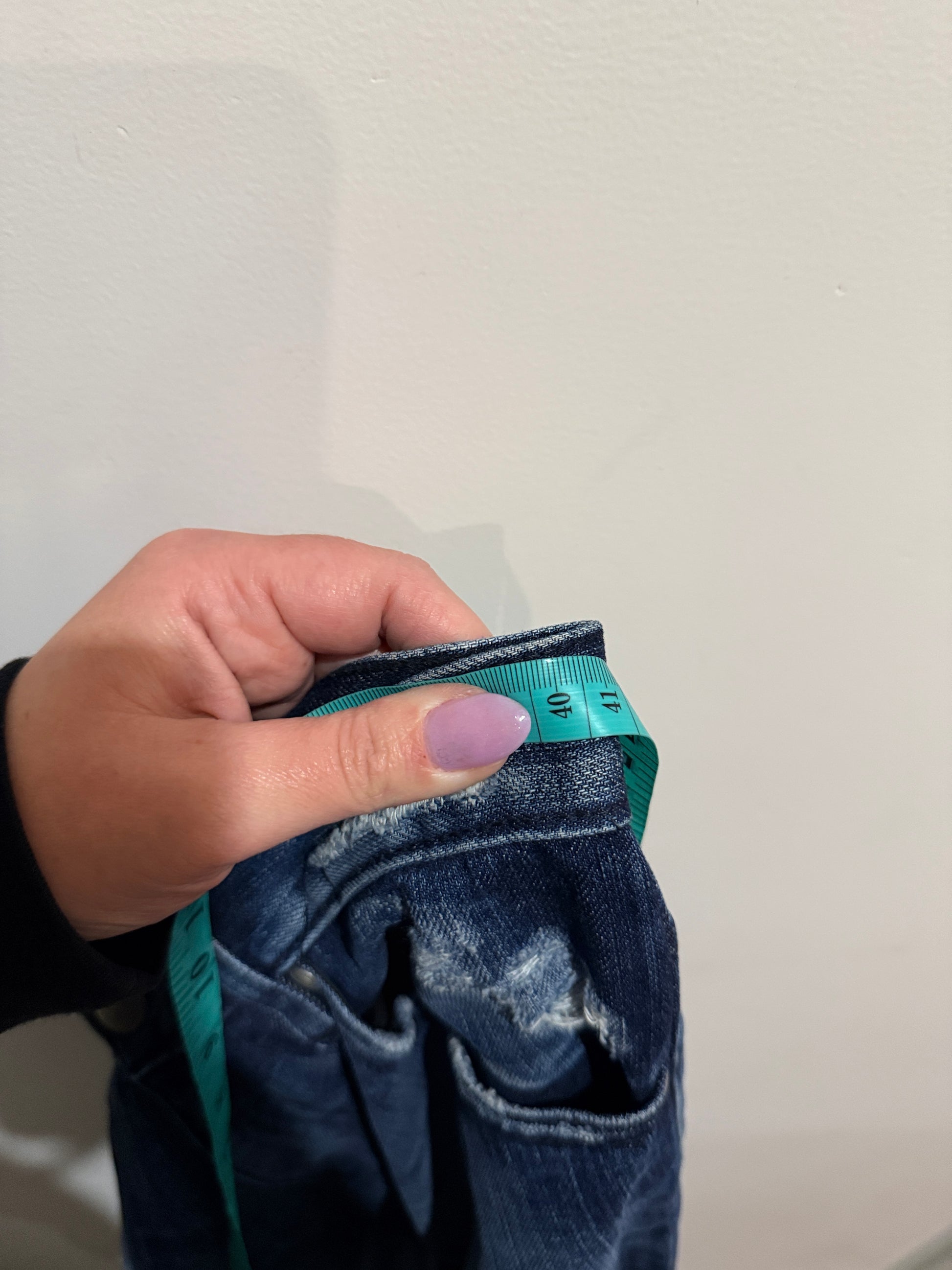 Nobody Denim Distressed Straight Jeans Size 29