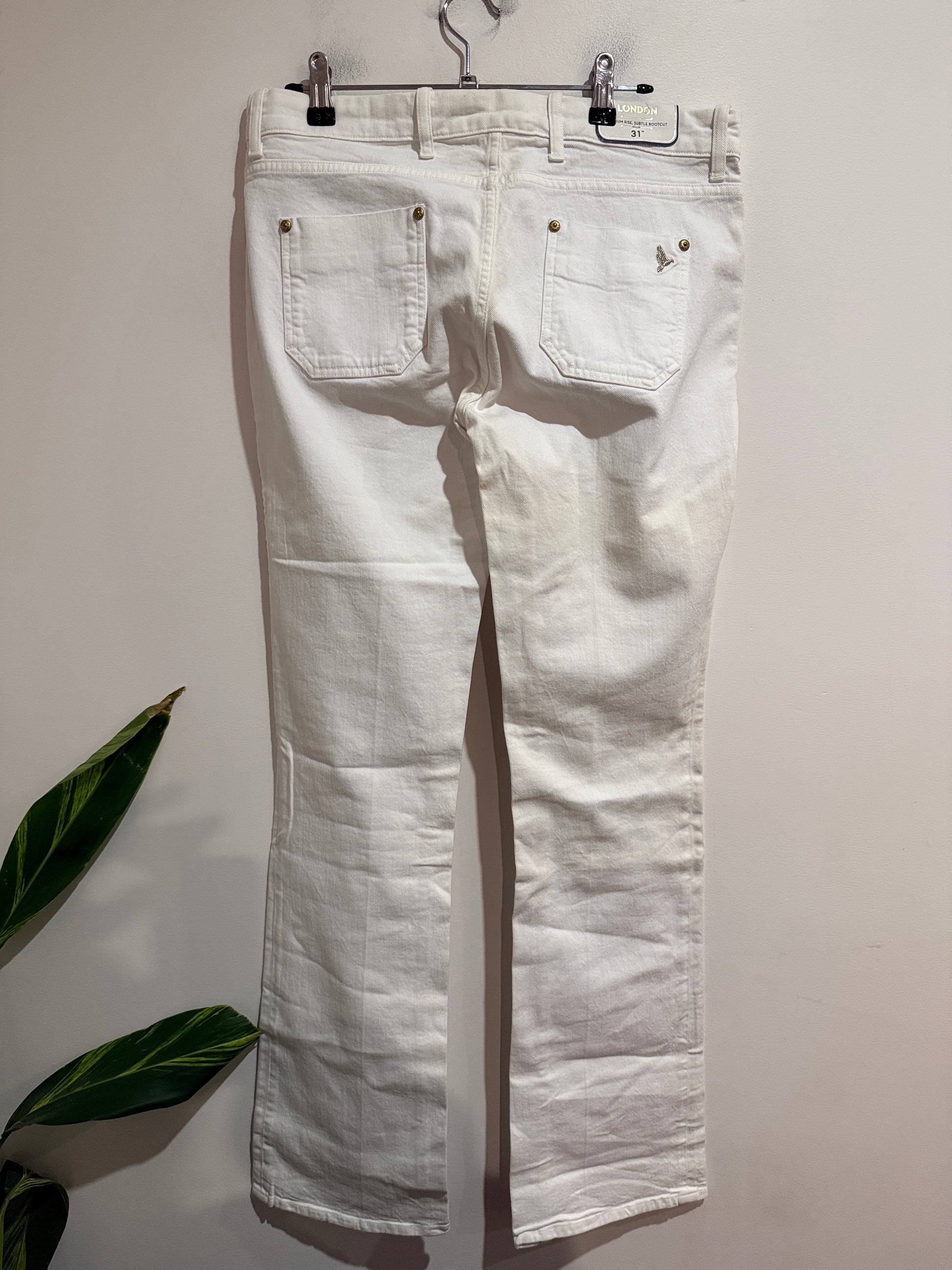 MiH Jeans The London Mid Rise Bootcut Jeans – Size 31