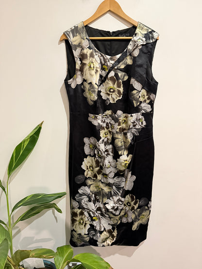 Harlow Floral Sheath Dress Black Floral Print - Size 18