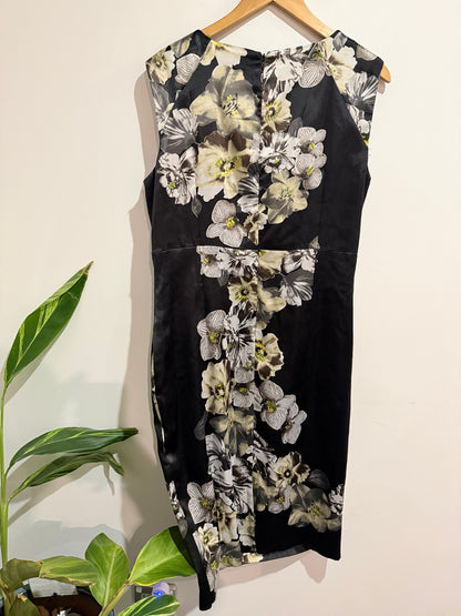 Harlow Floral Sheath Dress Black Floral Print - Size 18